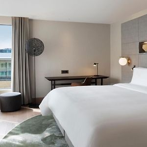 Kamer "Previlege" met een King Size Bed op de Bovenste Verdiepingen